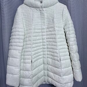 Karl Lagerfeld Off-White Textured Puffer Jacket